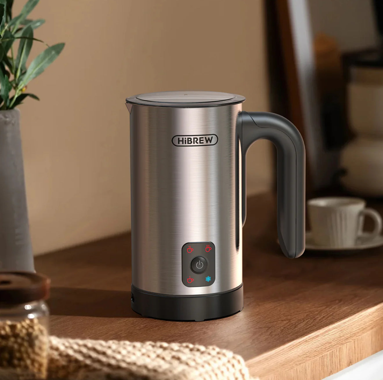 HiBREW M3A 4-in-1 Milchaufschäumer – Vollautomatischer Milchwärmer, Kalt-/Heißaufschäumung, 130 ml Kapazität, Antihaftbeschichtet, Präzise Temperaturkontrolle, Silber