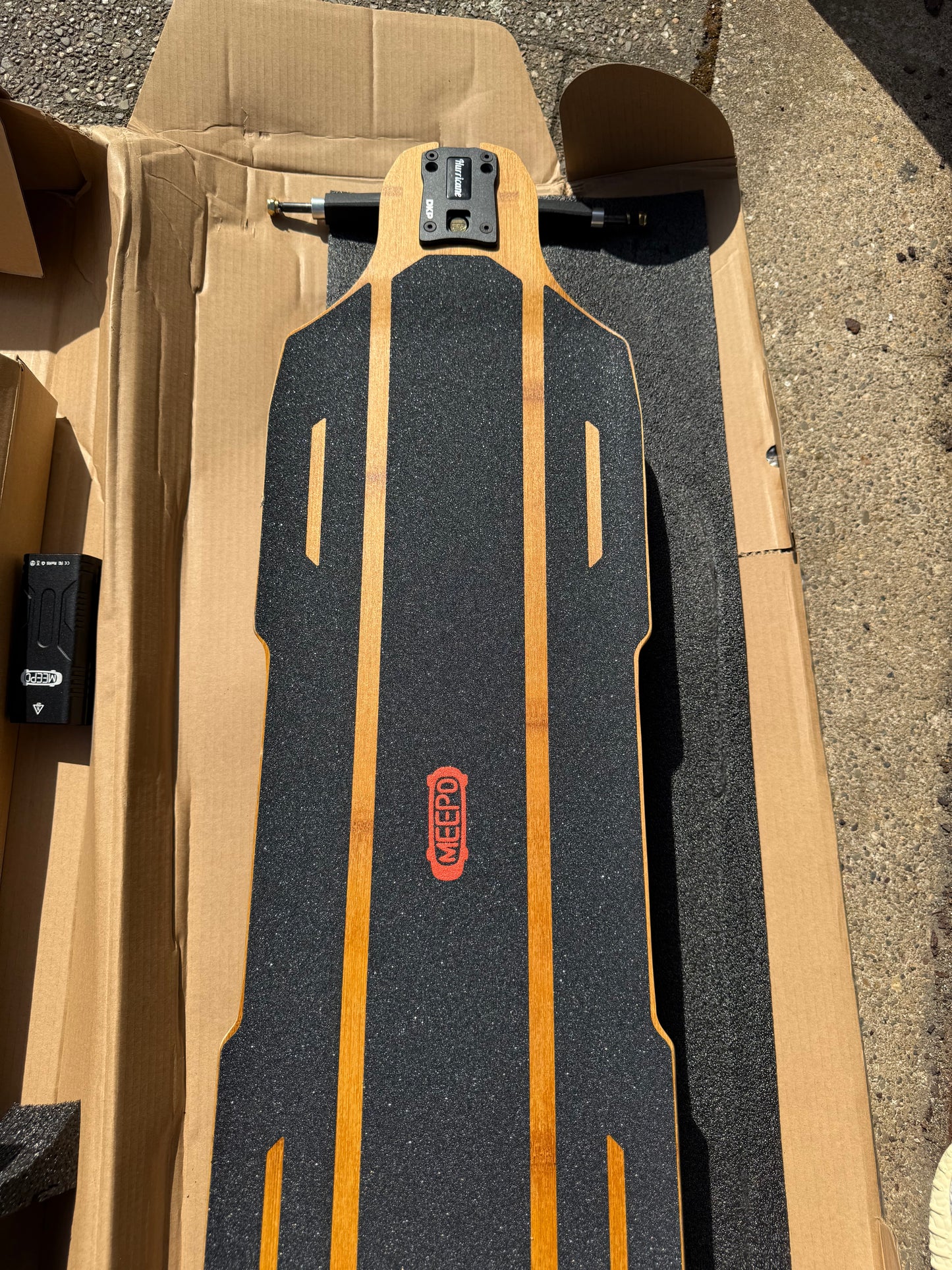 Elektro Skateboard – Meepo Hurricane Bamboo Pro – Neu – 56 km/h – 725Wh – AT Wheels – High-End Board