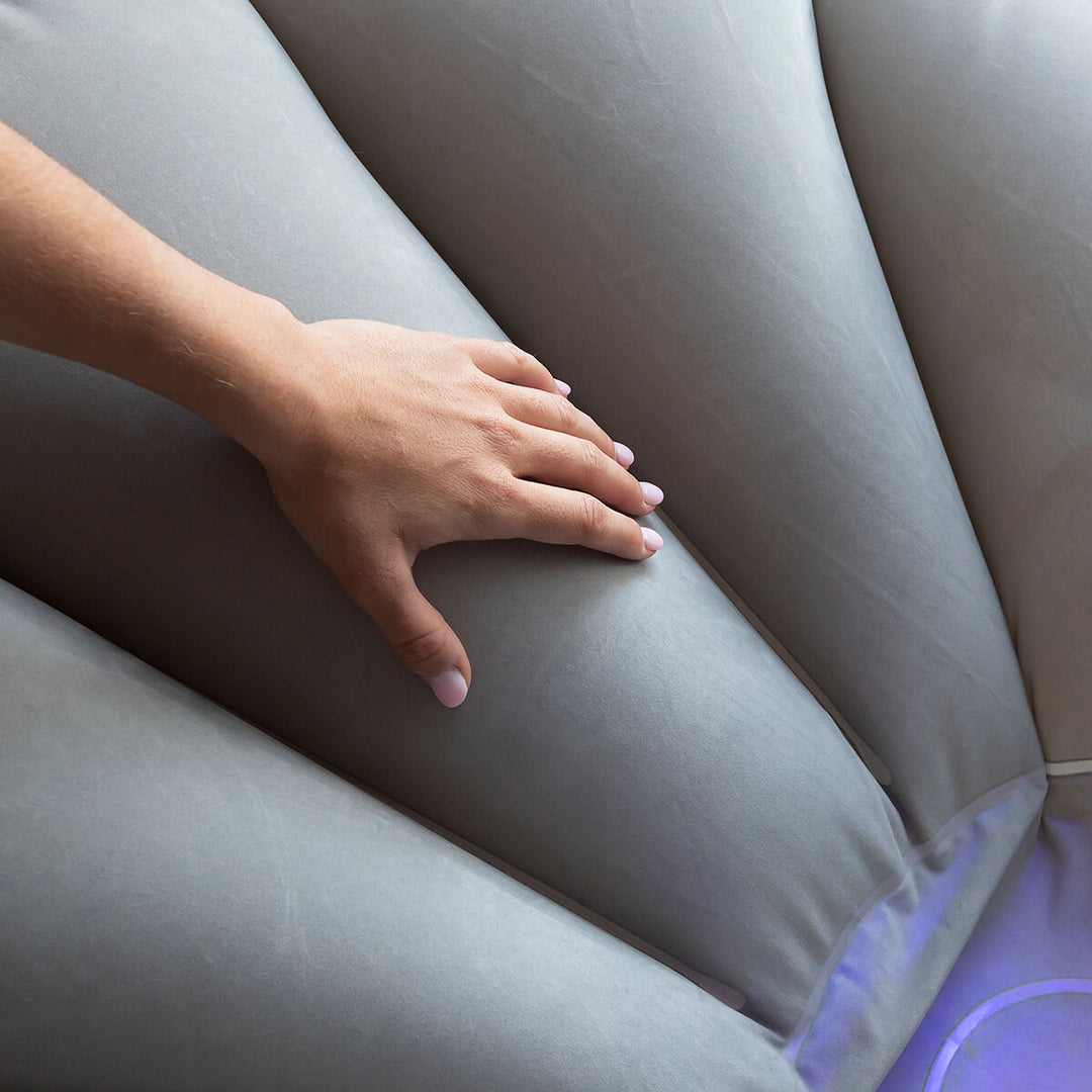 Aufblasbarer LED-Sessel + Schwimmender Pouf RGB Licht & Fernbedienung