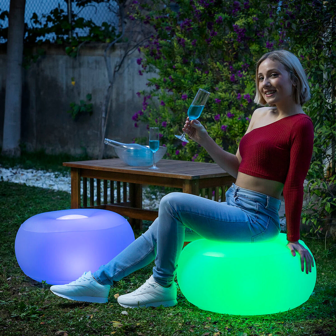 Aufblasbarer LED-Sessel + Schwimmender Pouf RGB Licht & Fernbedienung