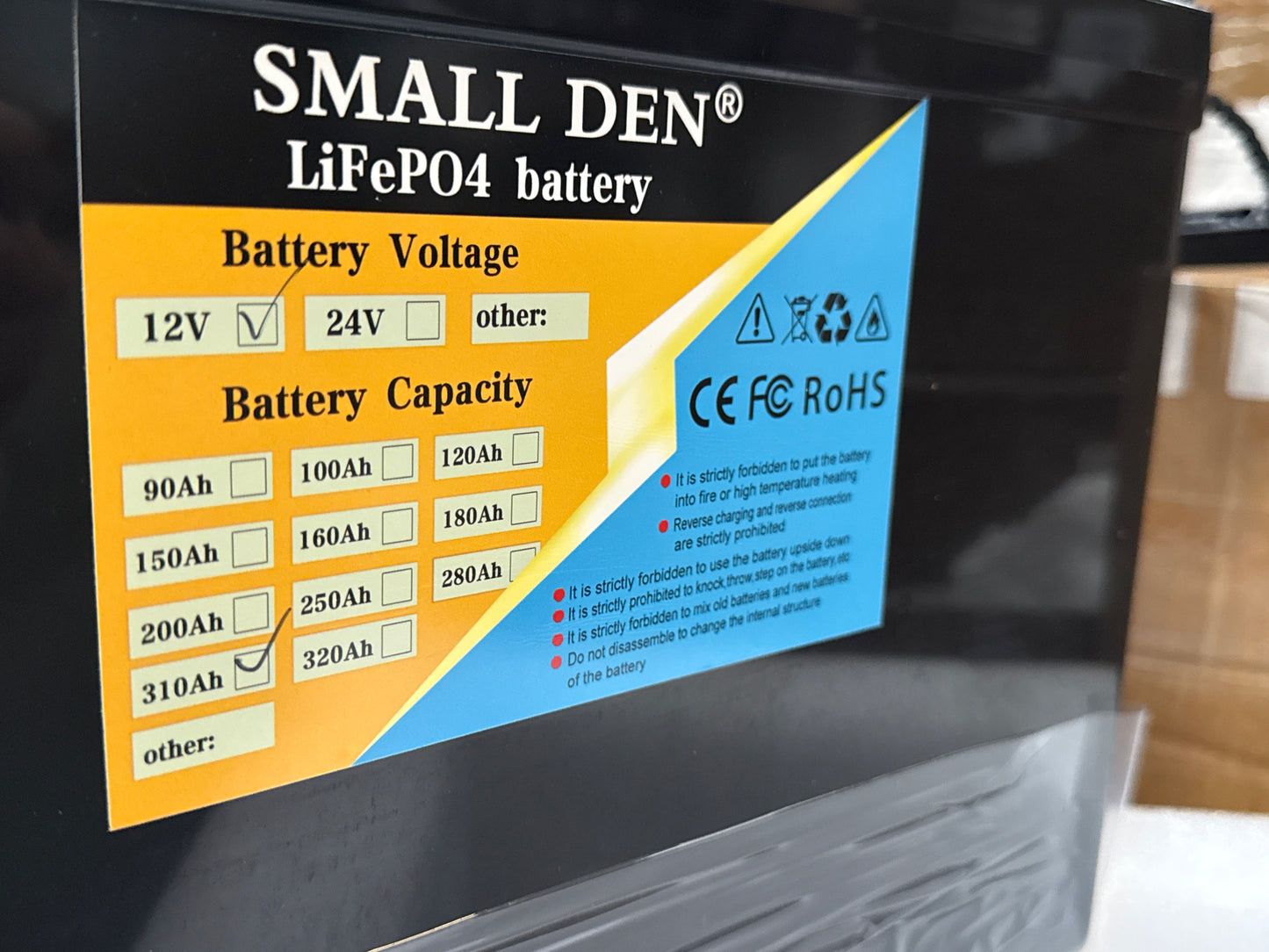 12V 310Ah LiFePO4 Akku mit Display für Solar Systeme