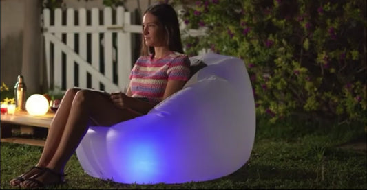 Aufblasbarer LED-Sessel + Schwimmender Pouf RGB Licht & Fernbedienung